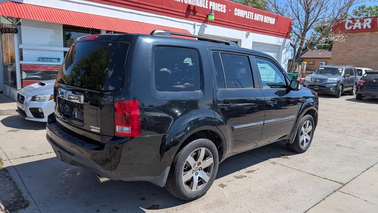 Honda Pilot Touring 4WD 5-Spd AT with DVD 2013