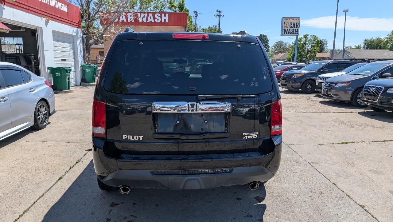 Honda Pilot Touring 4WD 5-Spd AT with DVD 2013