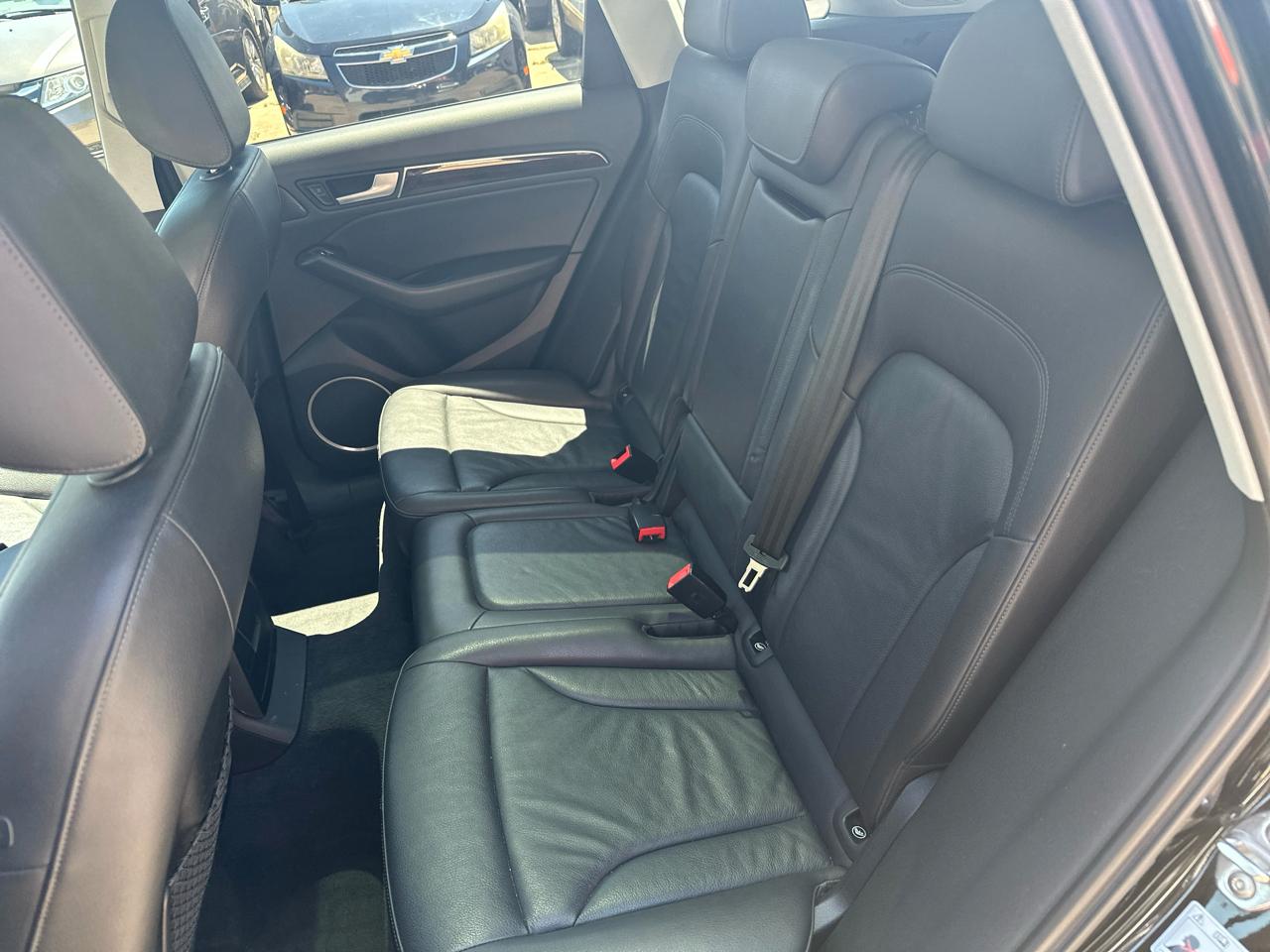Audi Q5 2.0T Premium Plus quattro 2015