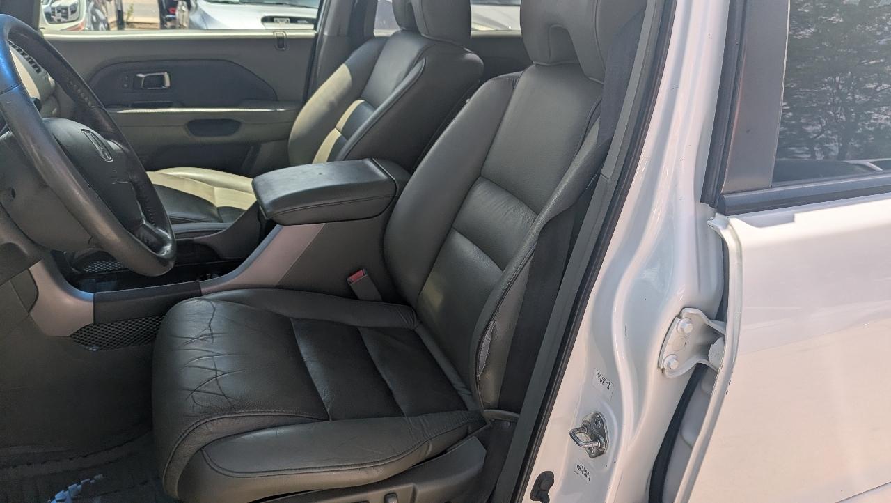 Honda Pilot EX 4WD w/ Leather and DVD 2006