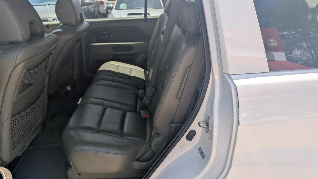 Honda Pilot EX 4WD w/ Leather and DVD 2006
