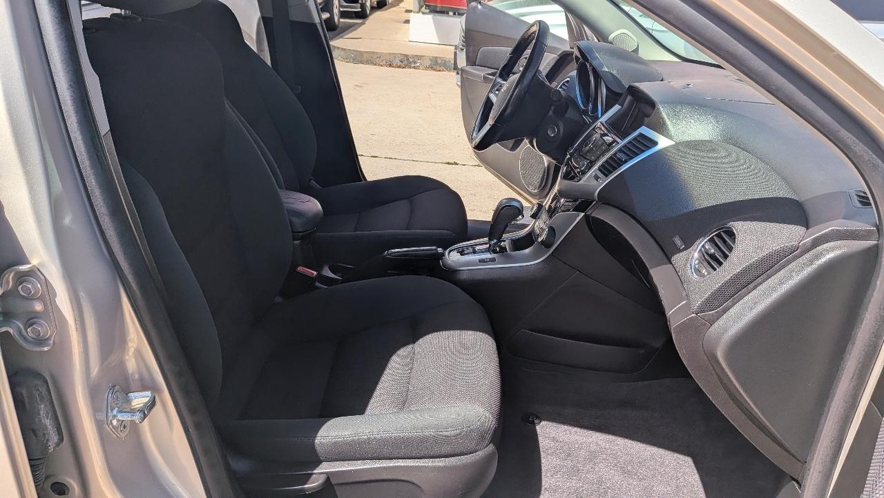 Chevrolet Cruze 1LT 2012