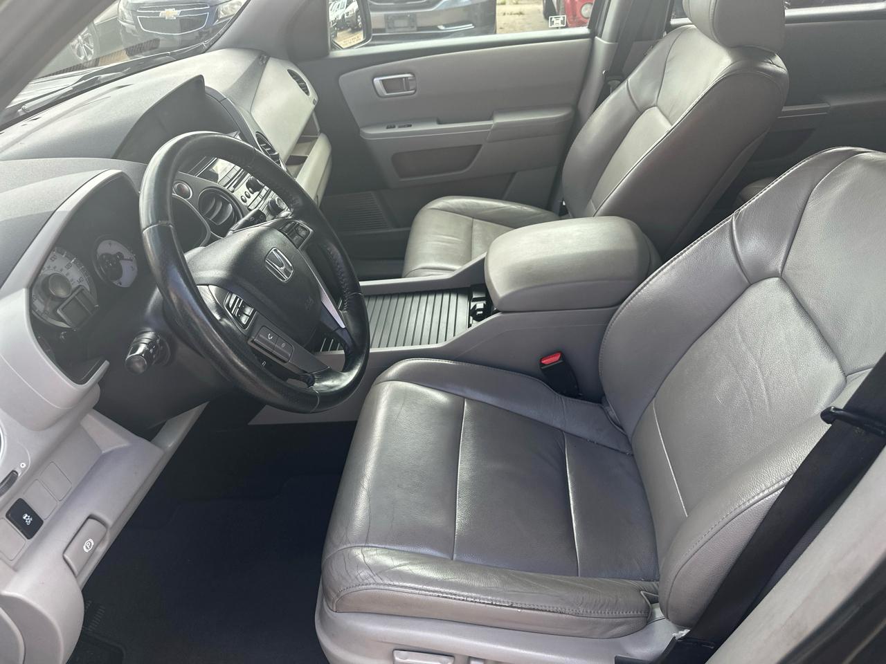 Honda Pilot EX-L 4WD 5-Spd AT 2012