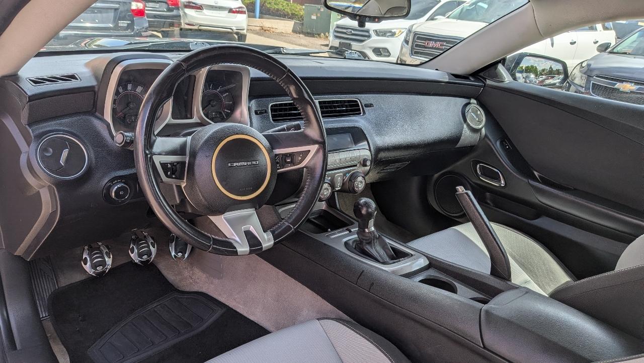 Chevrolet Camaro LT1 Coupe 2010
