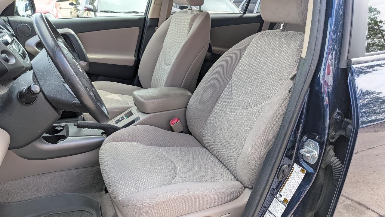 Toyota RAV4 Limited V6 4WD 2006