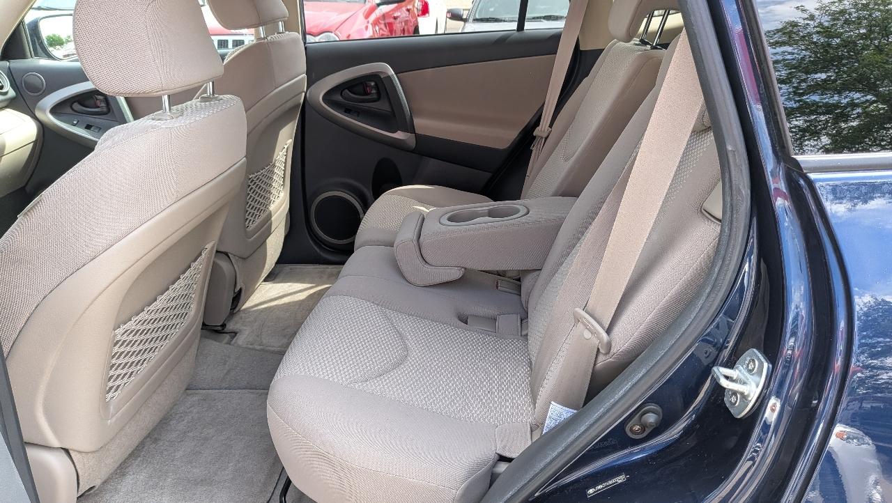 Toyota RAV4 Limited V6 4WD 2006