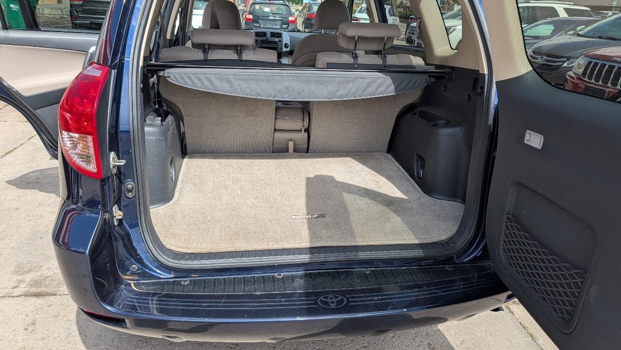 Toyota RAV4 Limited V6 4WD 2006