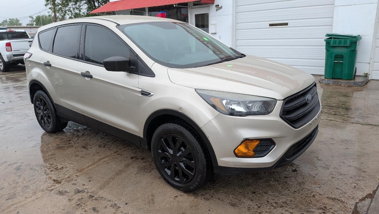 Ford Escape S FWD 2018