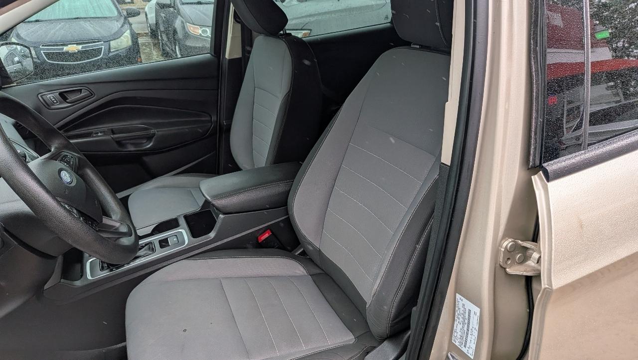 Ford Escape S FWD 2018