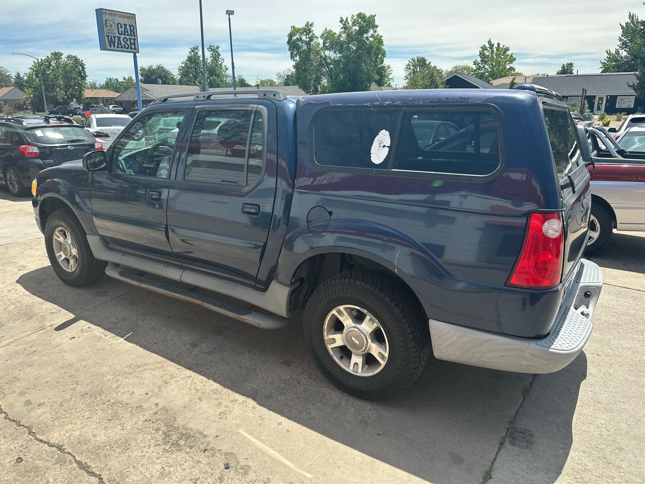 Ford Explorer Sport Trac XLS 4WD 2003