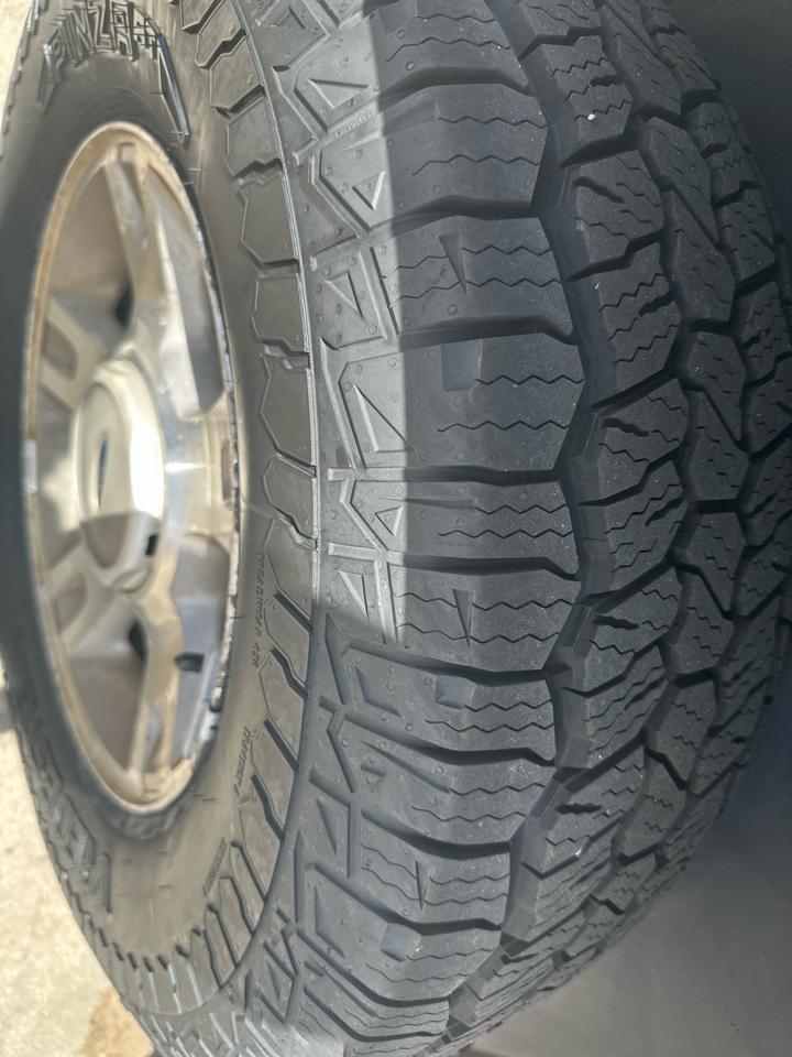 Ford Explorer Sport Trac XLS 4WD 2003