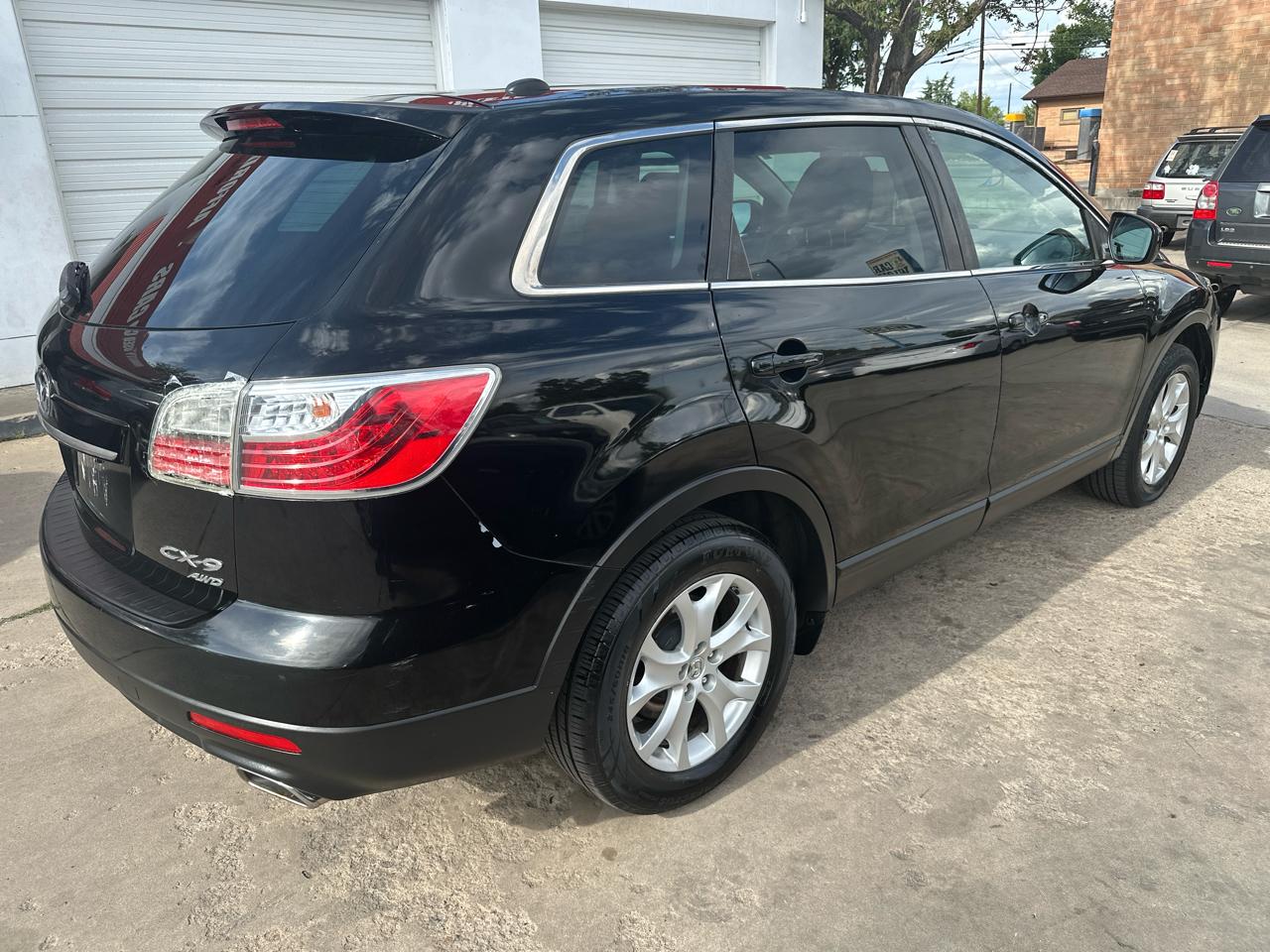 Mazda CX-9 Touring AWD 2011