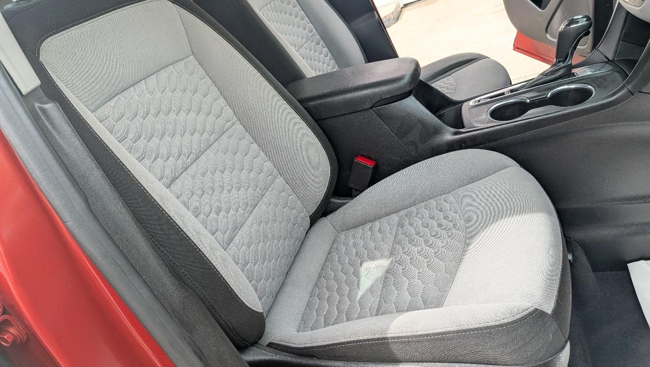 Chevrolet Equinox LS 2WD 2020