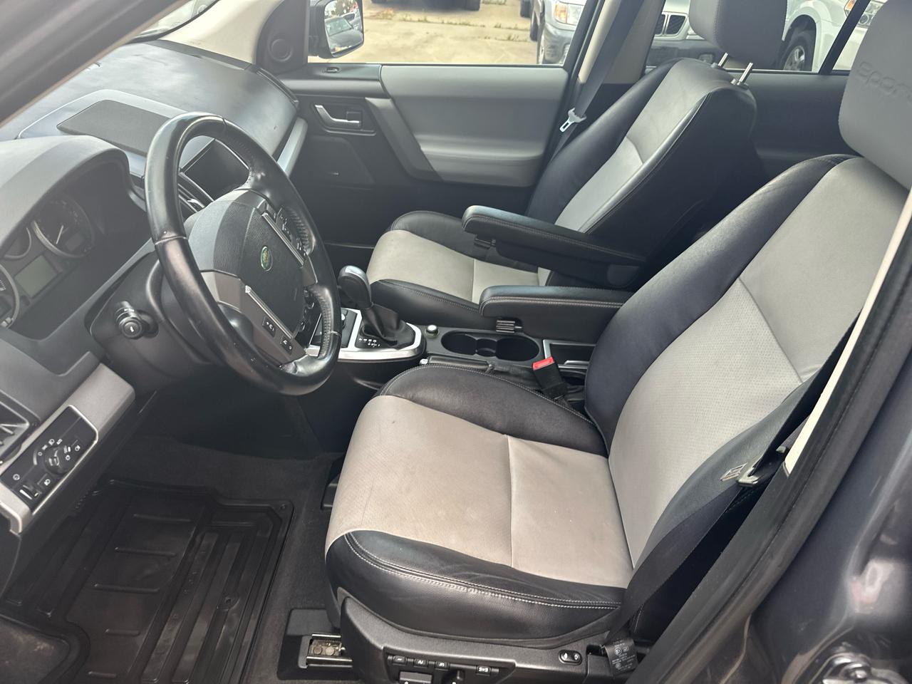Land Rover LR2 SE 2010
