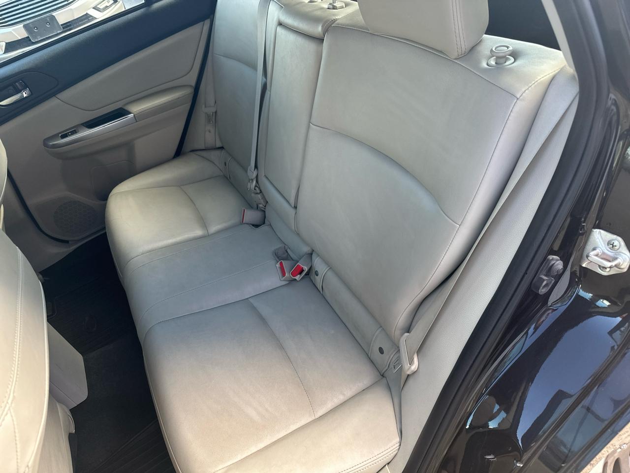 Subaru Impreza 2.0i Sport Limited PZEV 5-Door 2016
