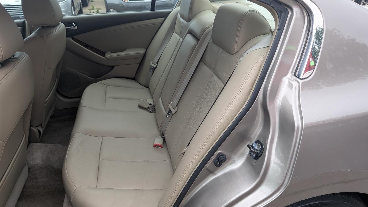 Nissan Altima 3.5 SE 2007