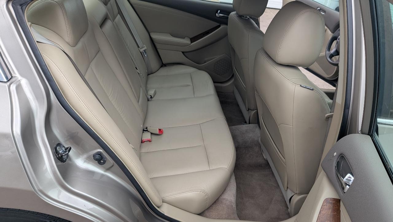 Nissan Altima 3.5 SE 2007