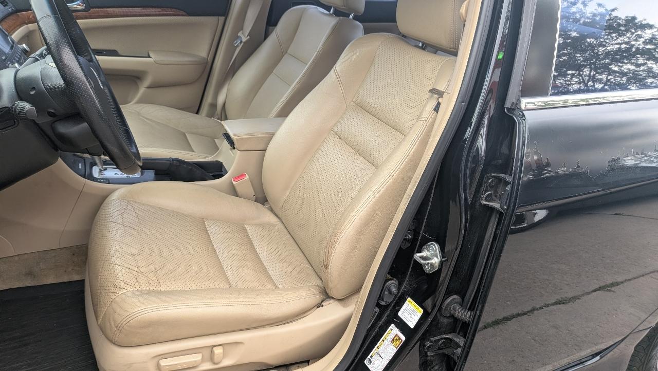 Acura TSX 5-speed AT 2008
