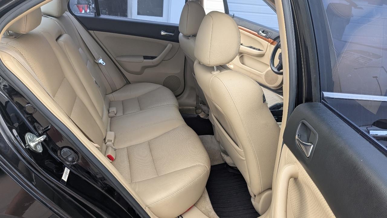 Acura TSX 5-speed AT 2008