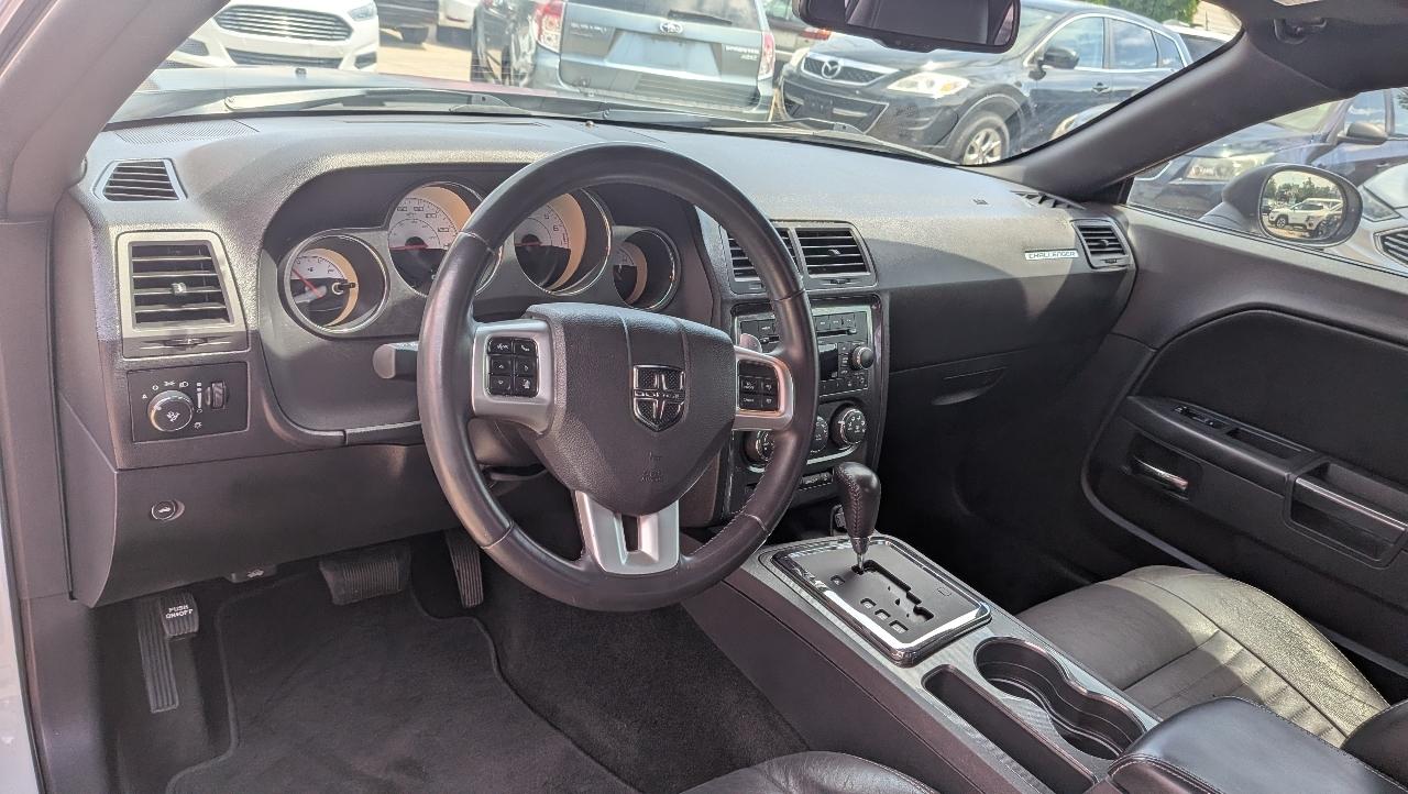 Dodge Challenger SXT 2014