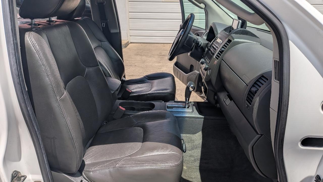 Nissan Xterra X 4WD 2010