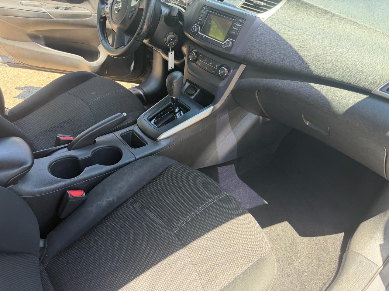 Nissan Sentra S CVT 2018