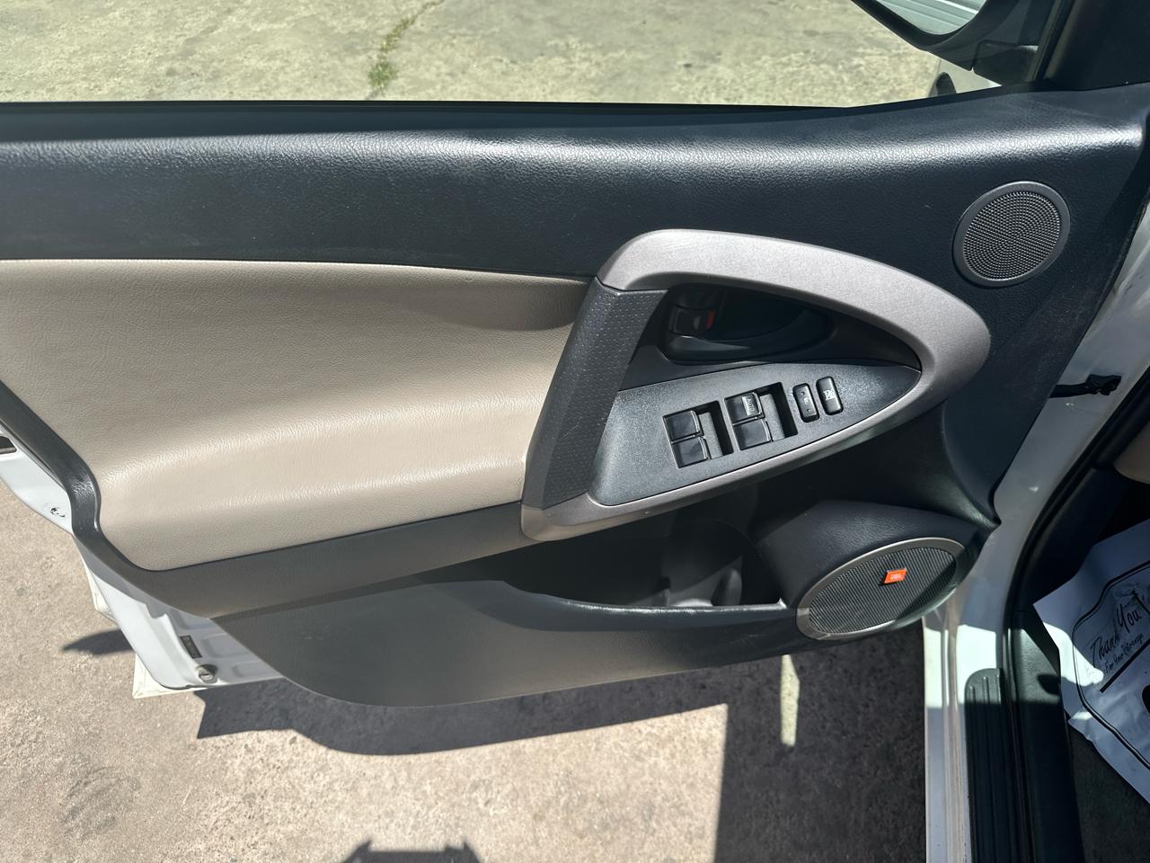 Toyota RAV4 Limited V6 4WD 2006