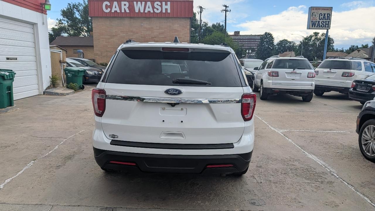 Ford Explorer Base FWD 2018