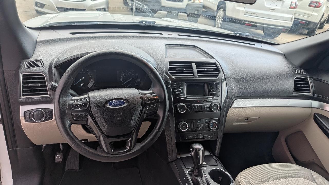 Ford Explorer Base FWD 2018