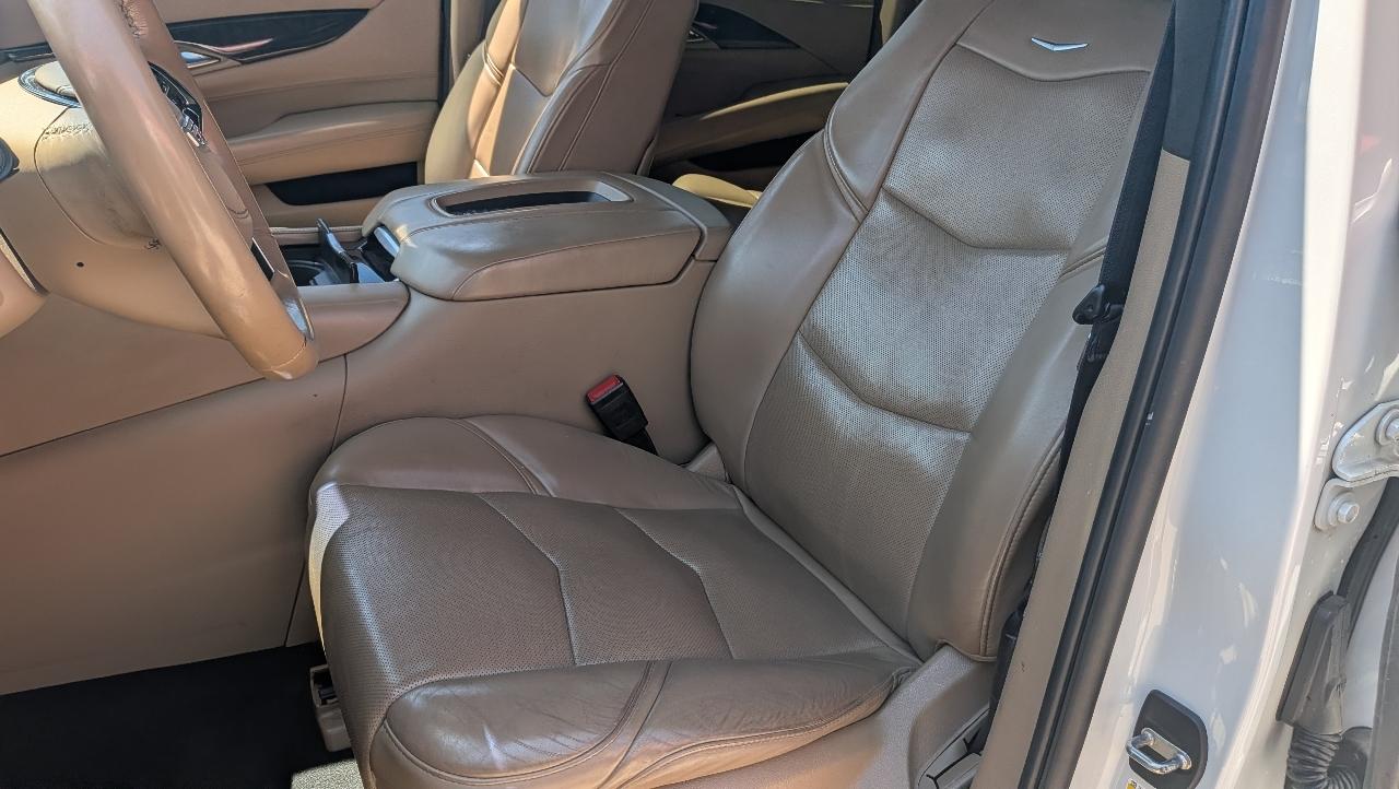 Cadillac Escalade ESV Platinum 4WD 2019