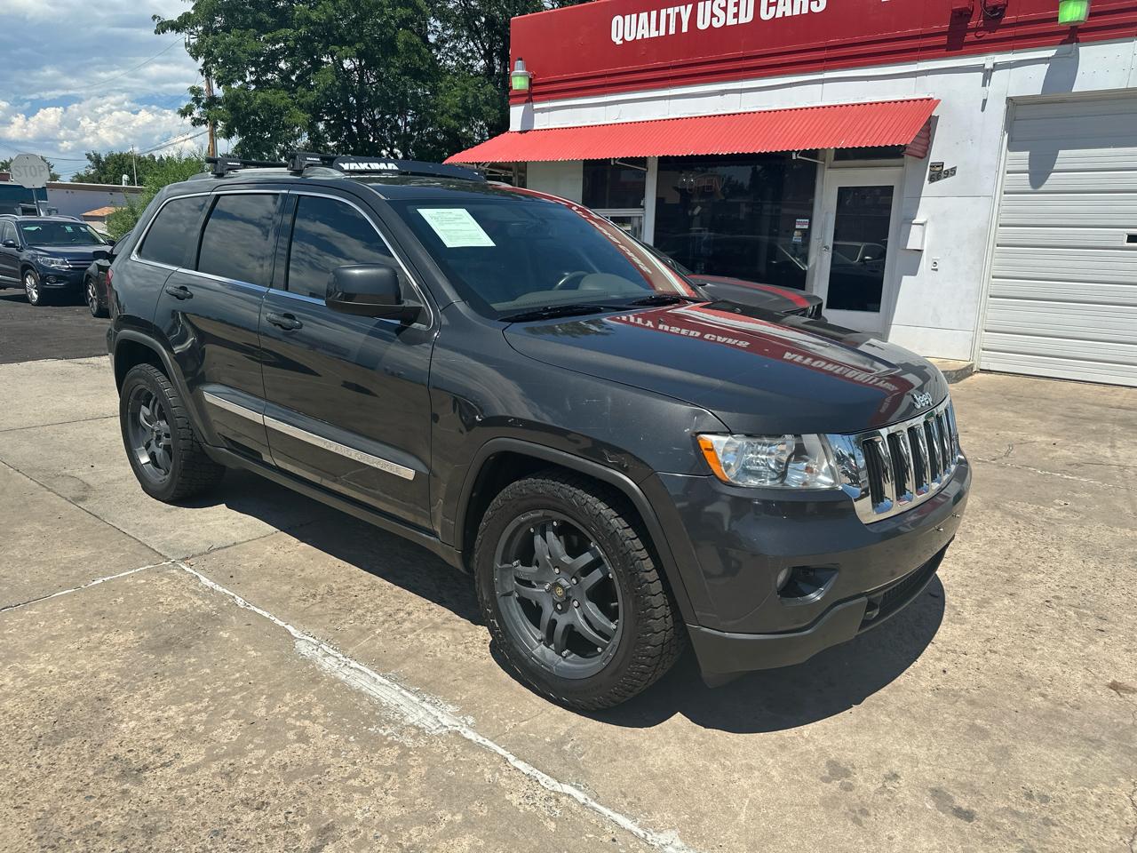 Jeep Grand Cherokee Laredo 4WD 2011