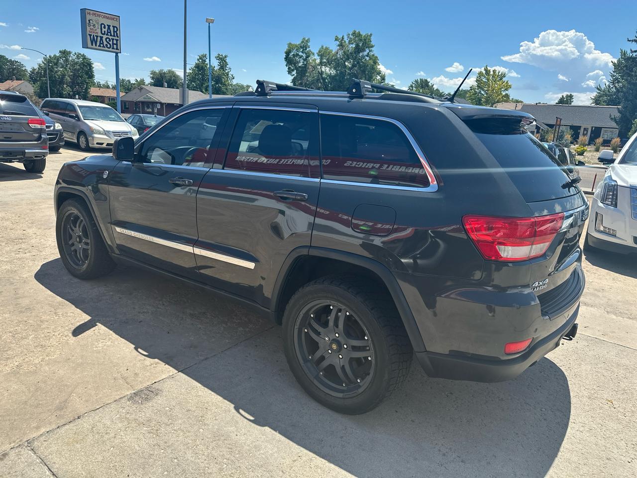 Jeep Grand Cherokee Laredo 4WD 2011