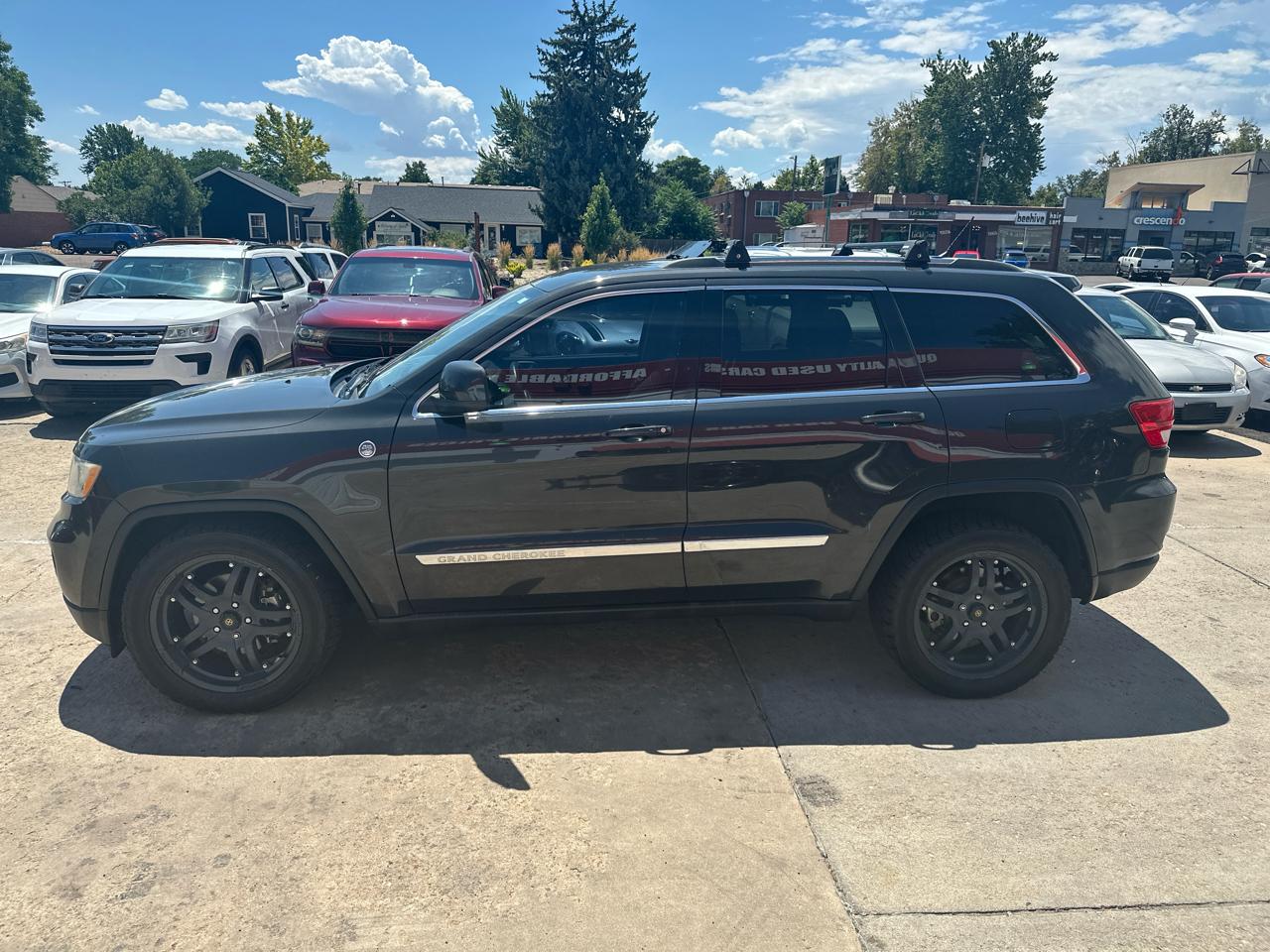 Jeep Grand Cherokee Laredo 4WD 2011