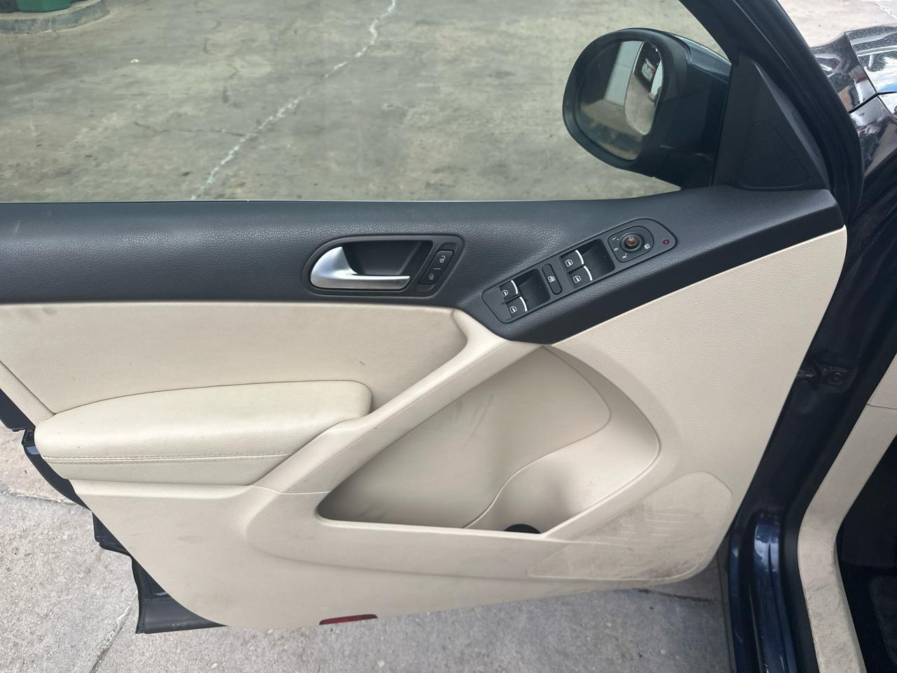 Volkswagen Tiguan 2.0T S 4Motion 2013