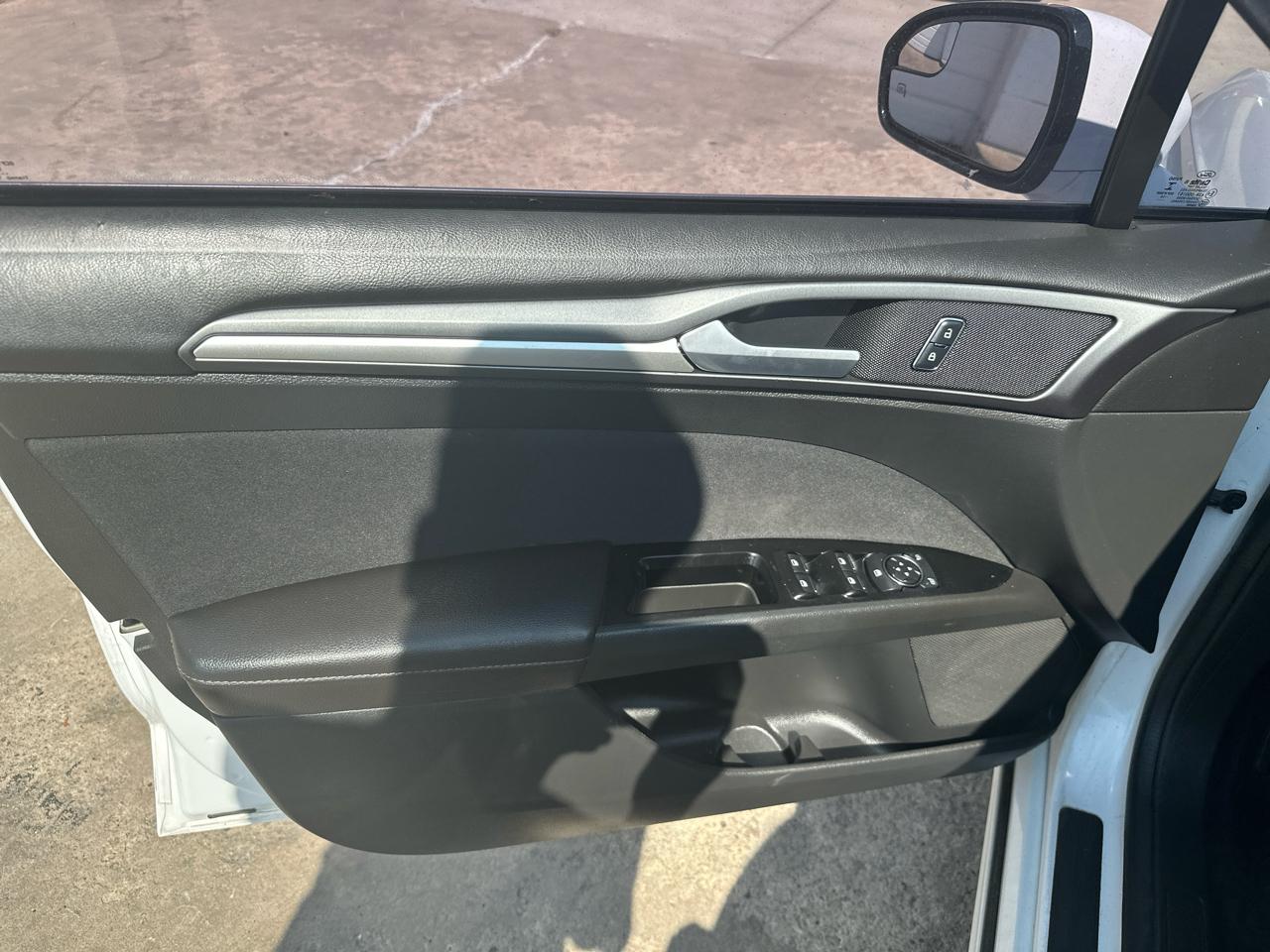 Ford Fusion SE 2015
