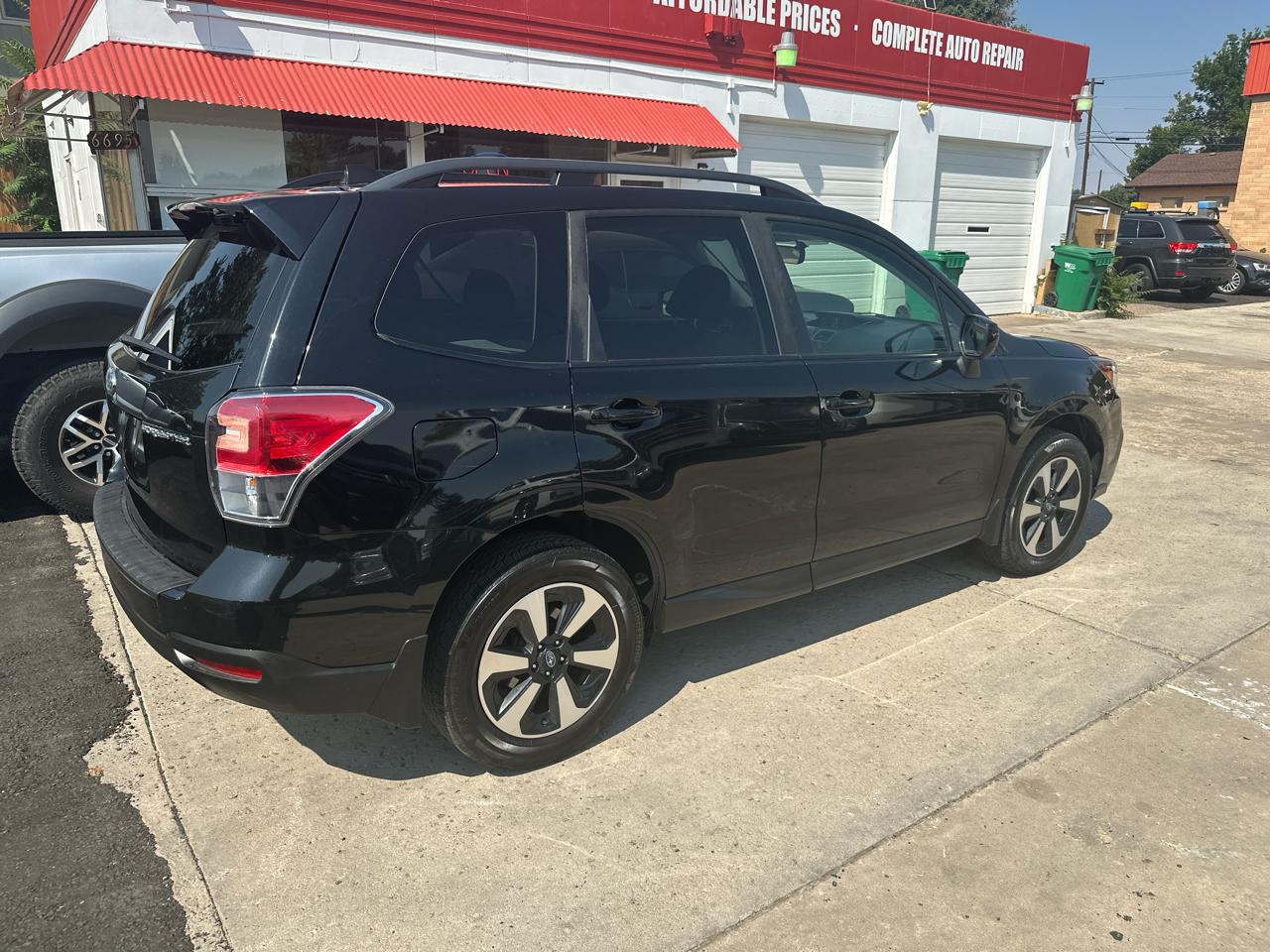 Subaru Forester 2.5i Premium PZEV CVT 2017