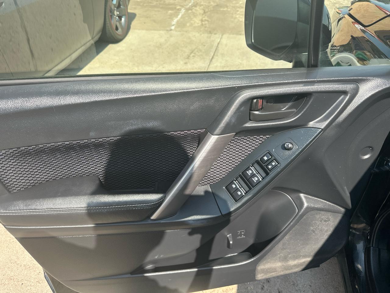 Subaru Forester 2.5i Premium PZEV CVT 2017