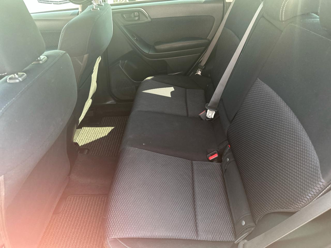 Subaru Forester 2.5i Premium PZEV CVT 2017