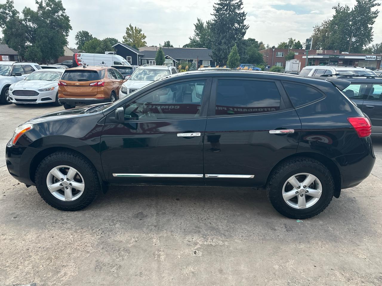 Nissan Rogue S FWD Krom Edition 2012