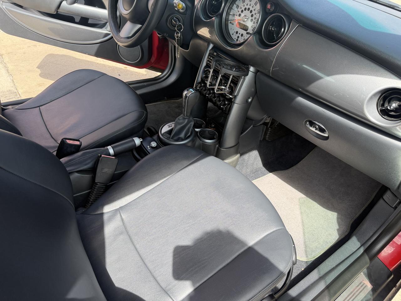 MINI Cooper Base 2006