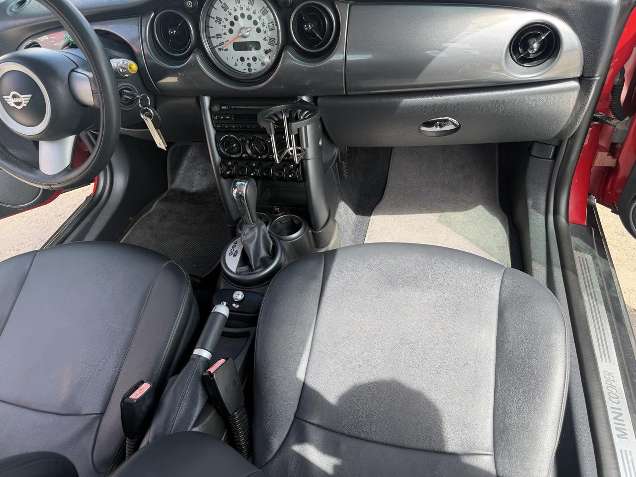 MINI Cooper Base 2006
