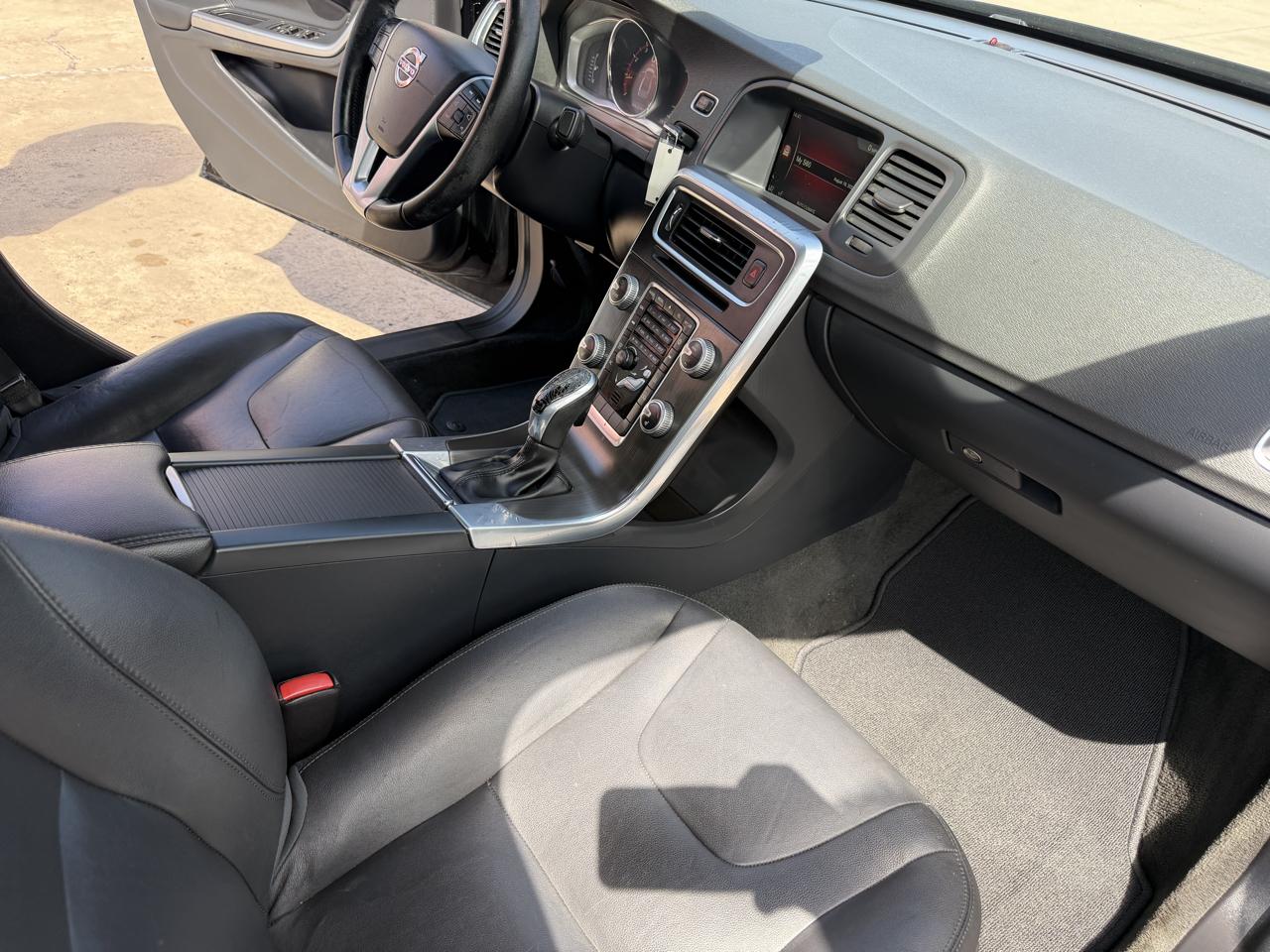 Volvo S60 2.5 Premier 4WD 2016