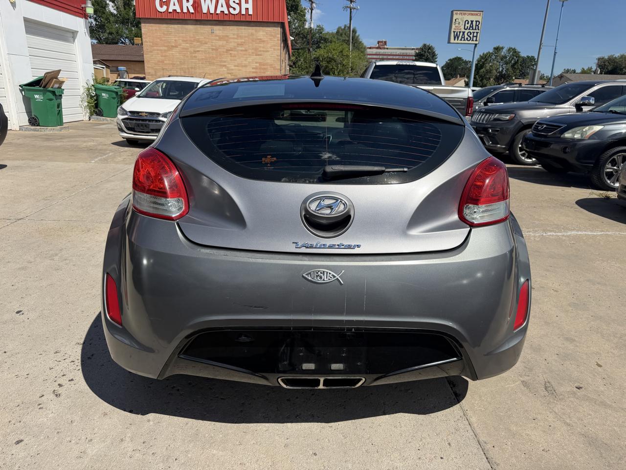 Hyundai Veloster Base 2012