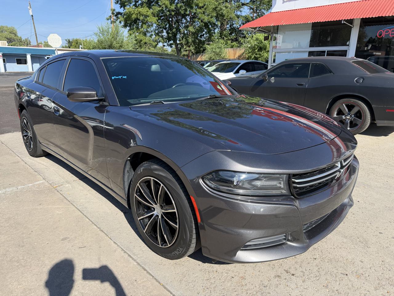 Dodge Charger SE 2015