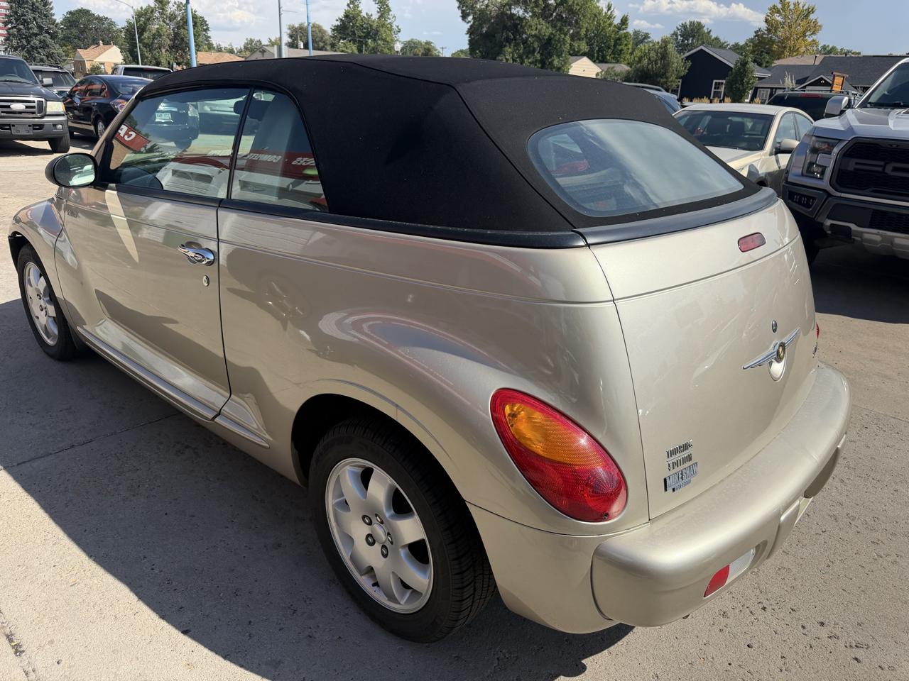 Chrysler PT Cruiser Touring Convertible 2005