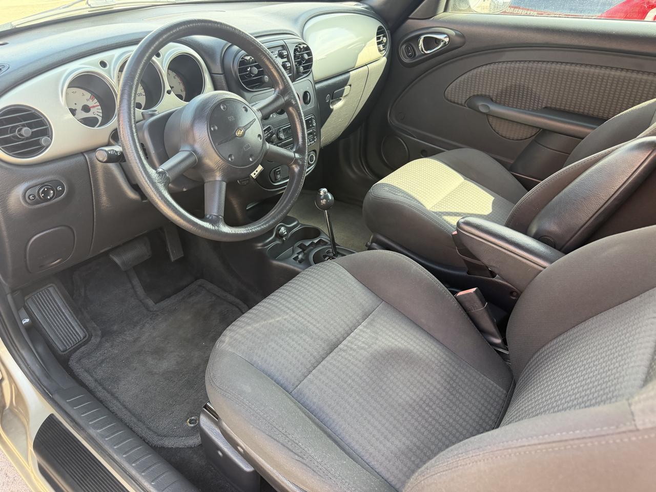 Chrysler PT Cruiser Touring Convertible 2005