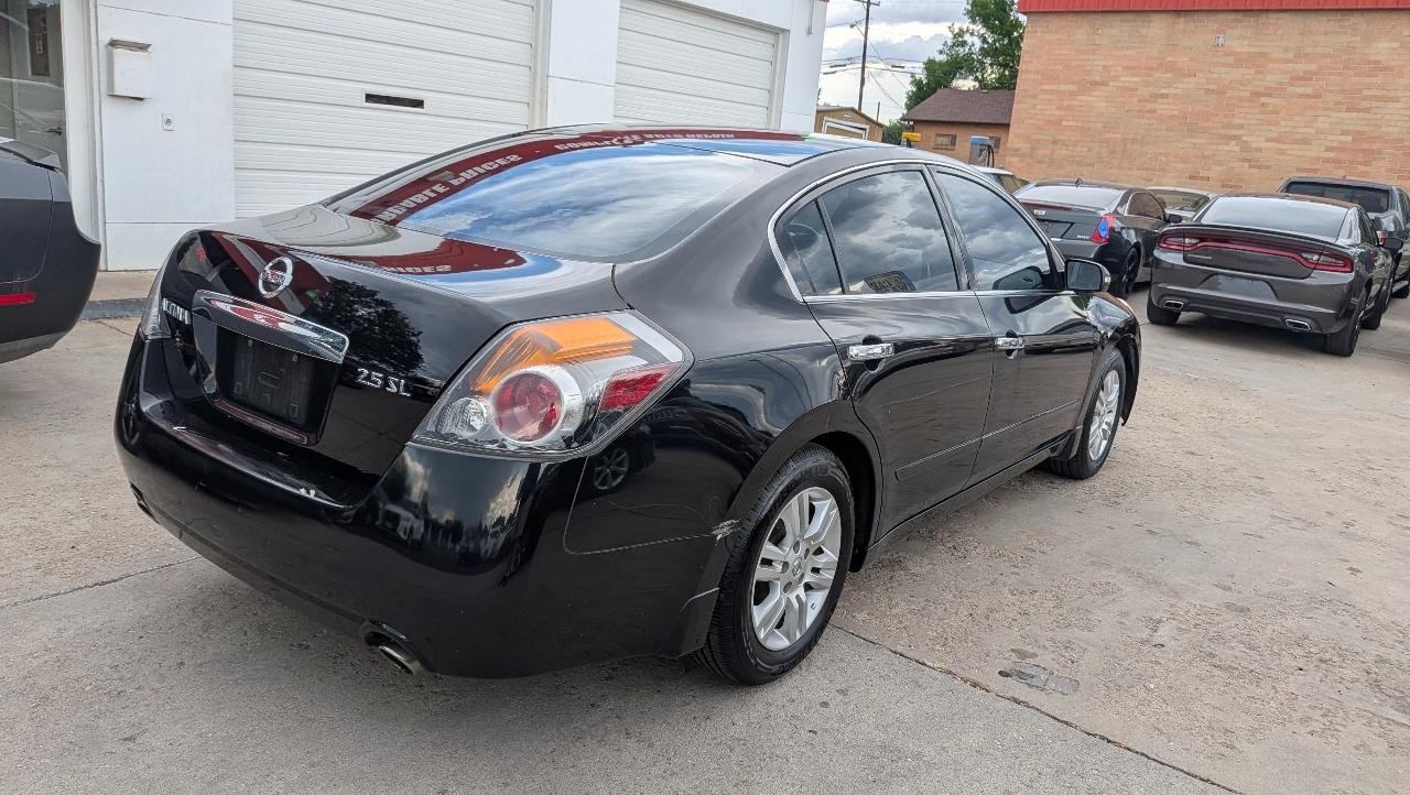 Nissan Altima 2.5 S 2011