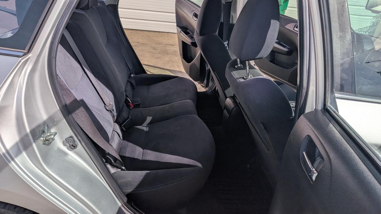 Subaru Impreza 2.5i 4-Door 2011