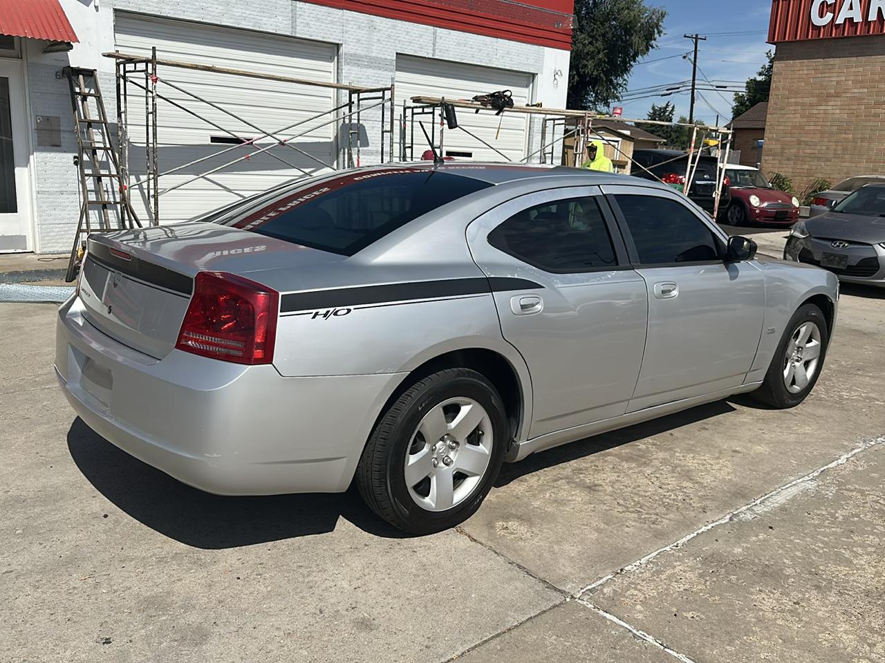 Dodge Charger SE 2008