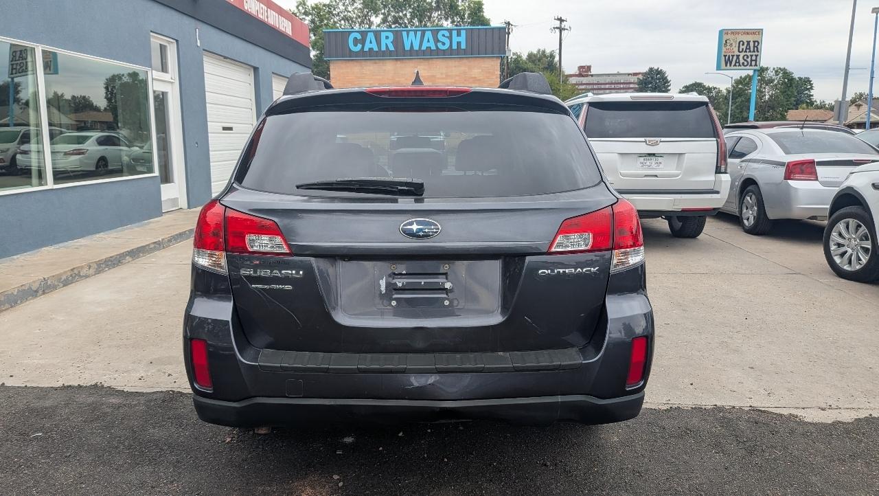 Subaru Outback 2.5i Limited 2011
